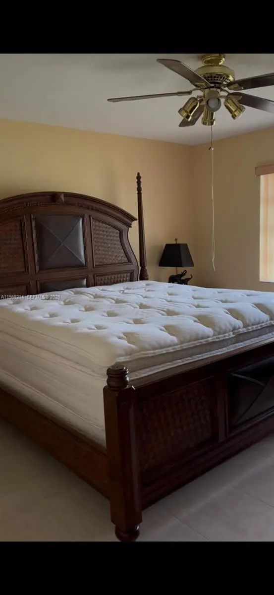 Photo of Listing #A11969214