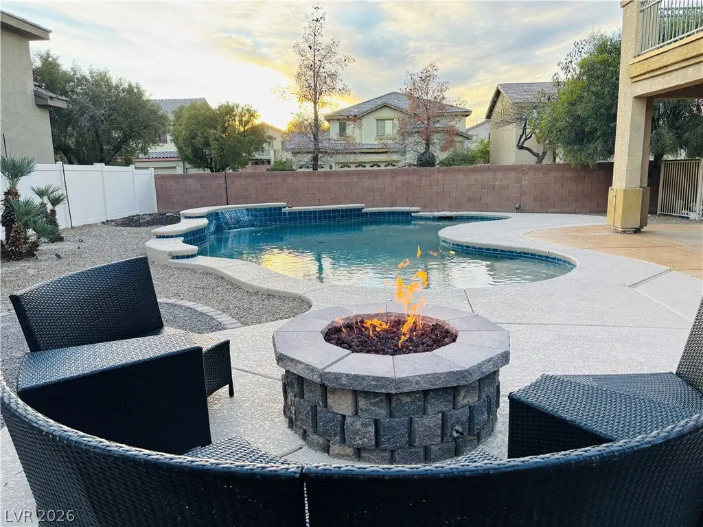 Photo of Listing #2759922