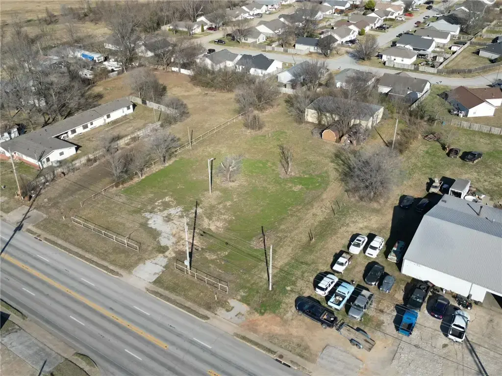 851 Lincoln/hwy 59 Street, Siloam Springs