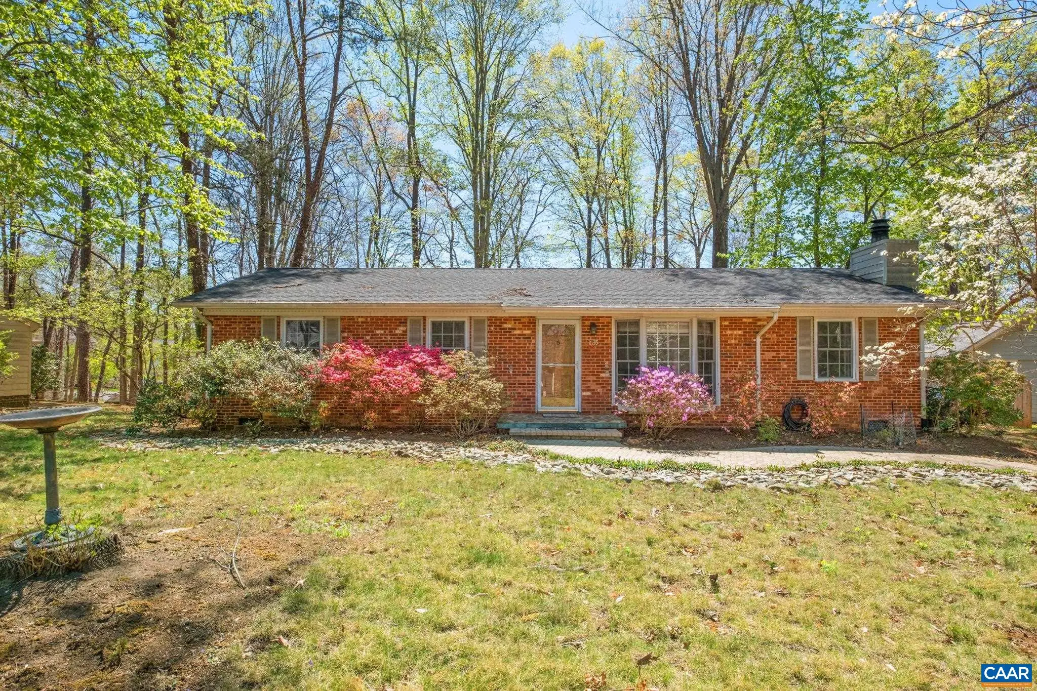 1635 Poes Ln, Charlottesville