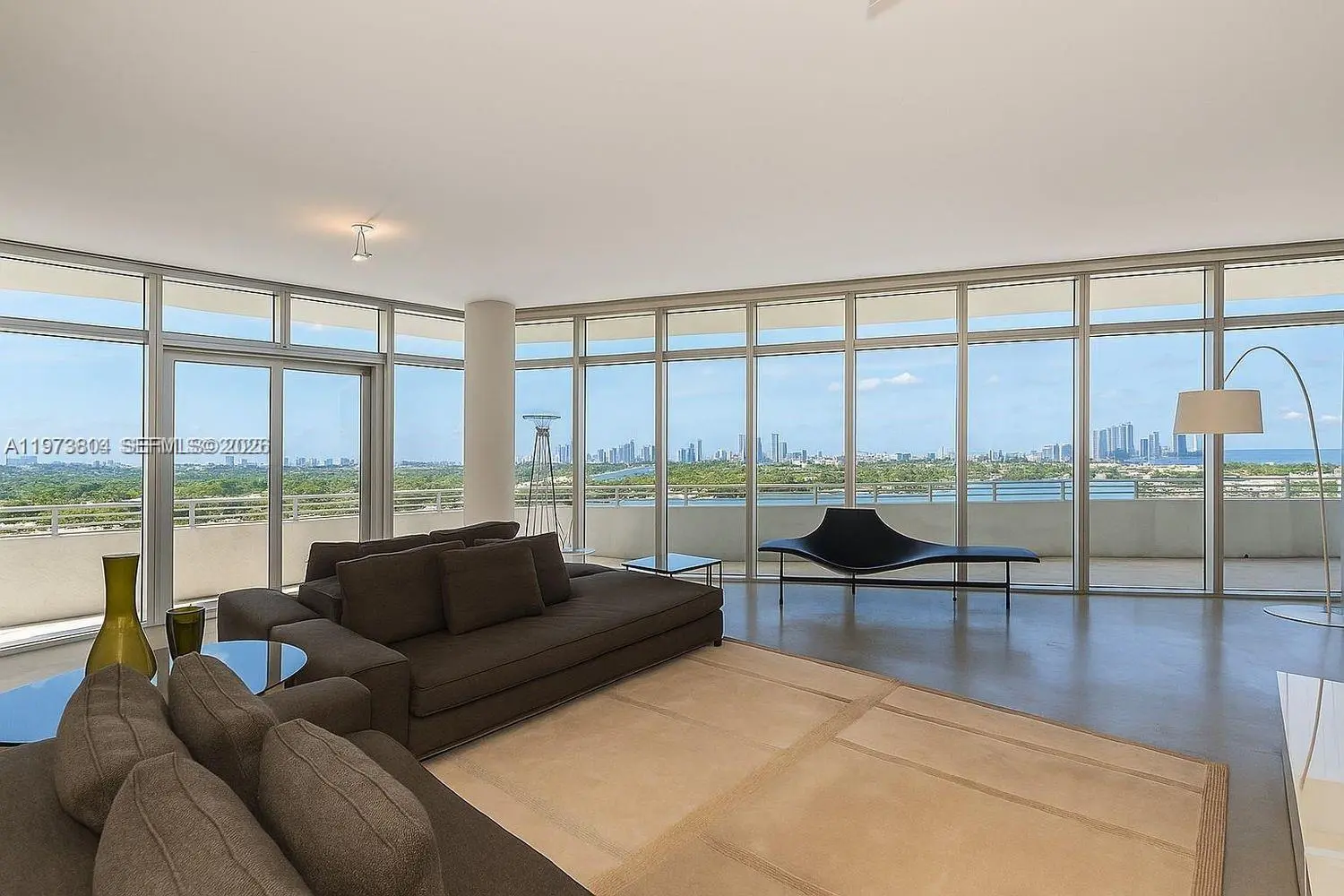 Photo of Listing #A11973804