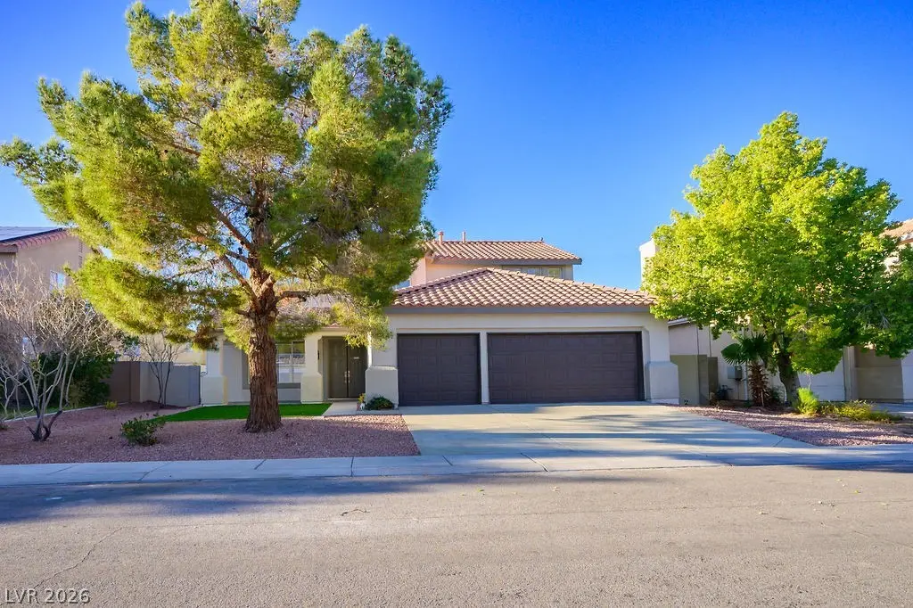 Photo of Listing #2760055