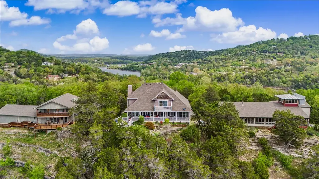 83 Sailboat Drive, Holiday Island