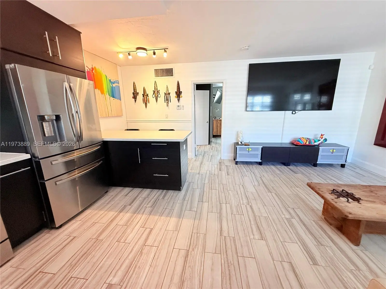 Photo of Listing #A11973889