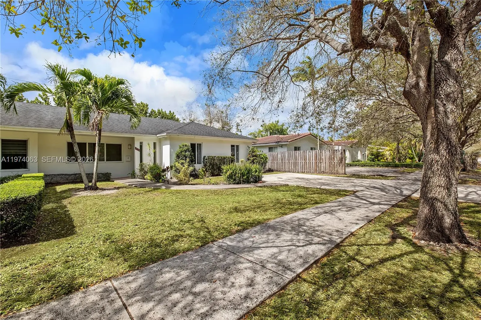 Photo of Listing #A11974063