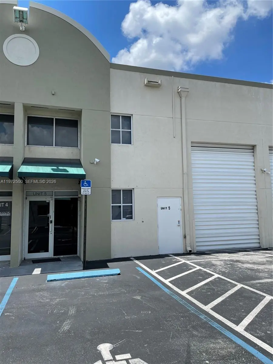 Photo of Listing #A11972500