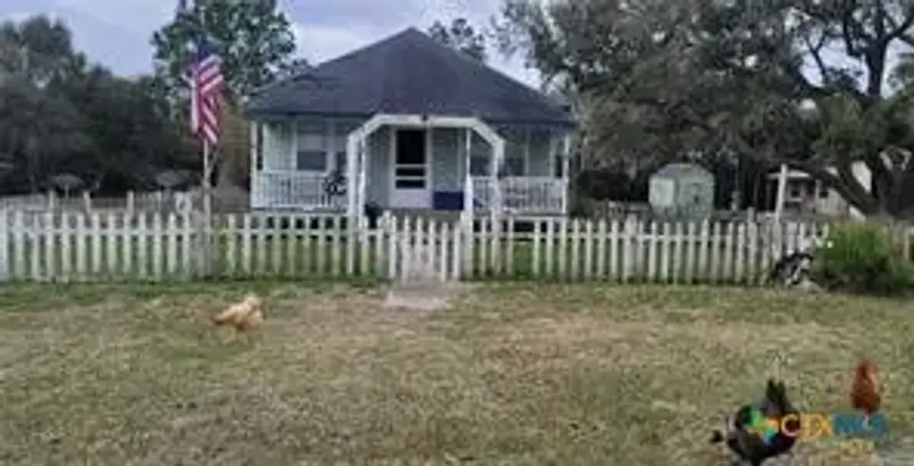 496 Ramona Road, Seadrift