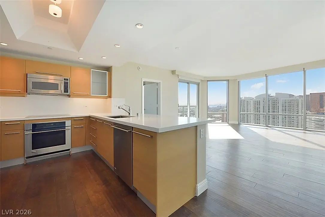 Photo of Listing #2759697