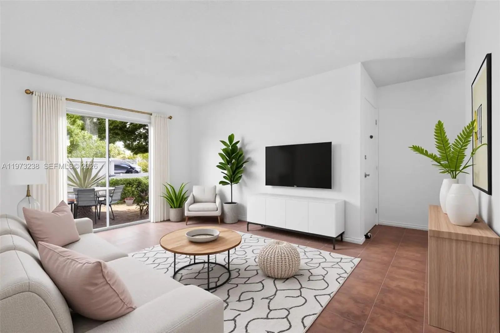 Photo of Listing #A11973238