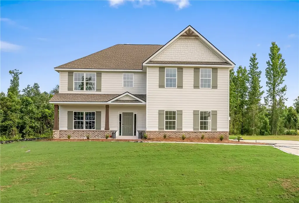 72 Lee Rd 2235, Smiths Station