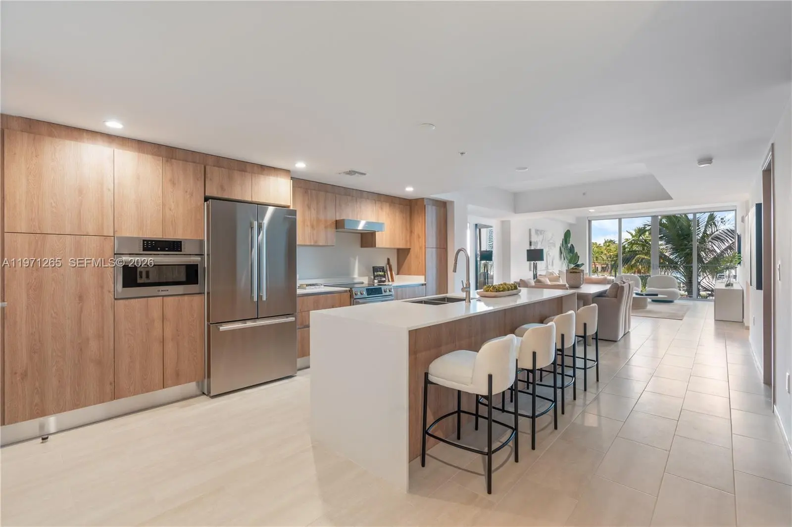 Photo of Listing #A11971265