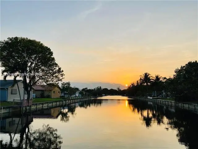 Photo of Listing #A11974637