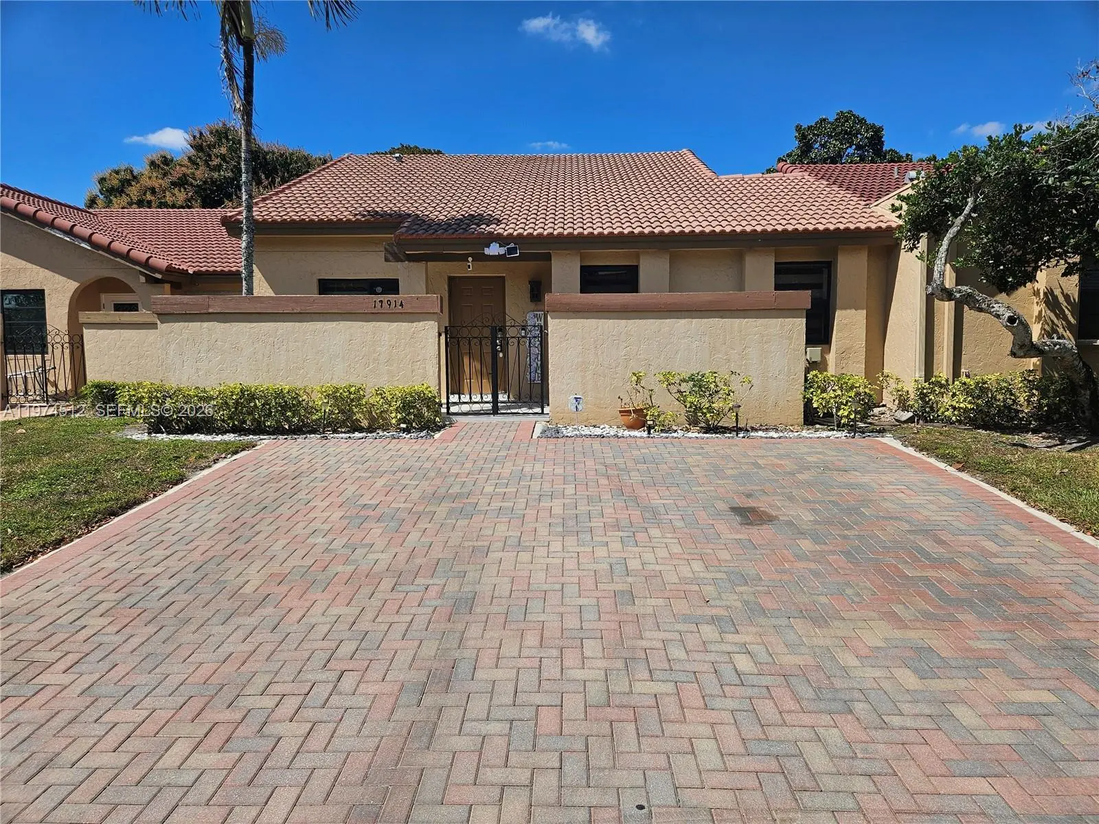 Photo of Listing #A11974512