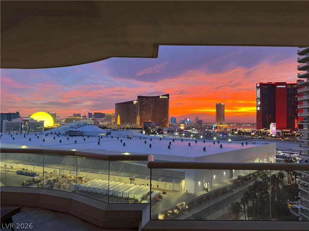 Photo of Listing #2758875