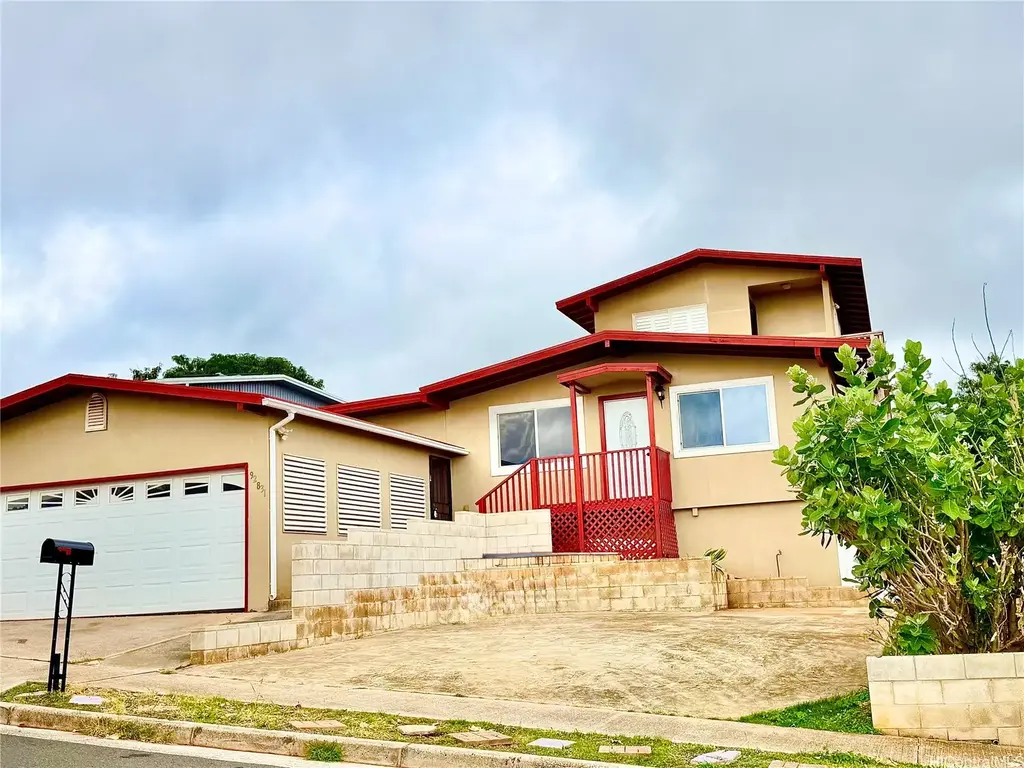 92-831 Wainohia Street, Kapolei