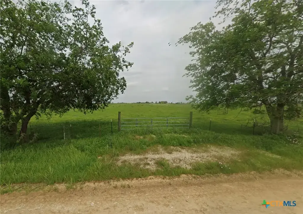 2275 County Road 115, Rogers