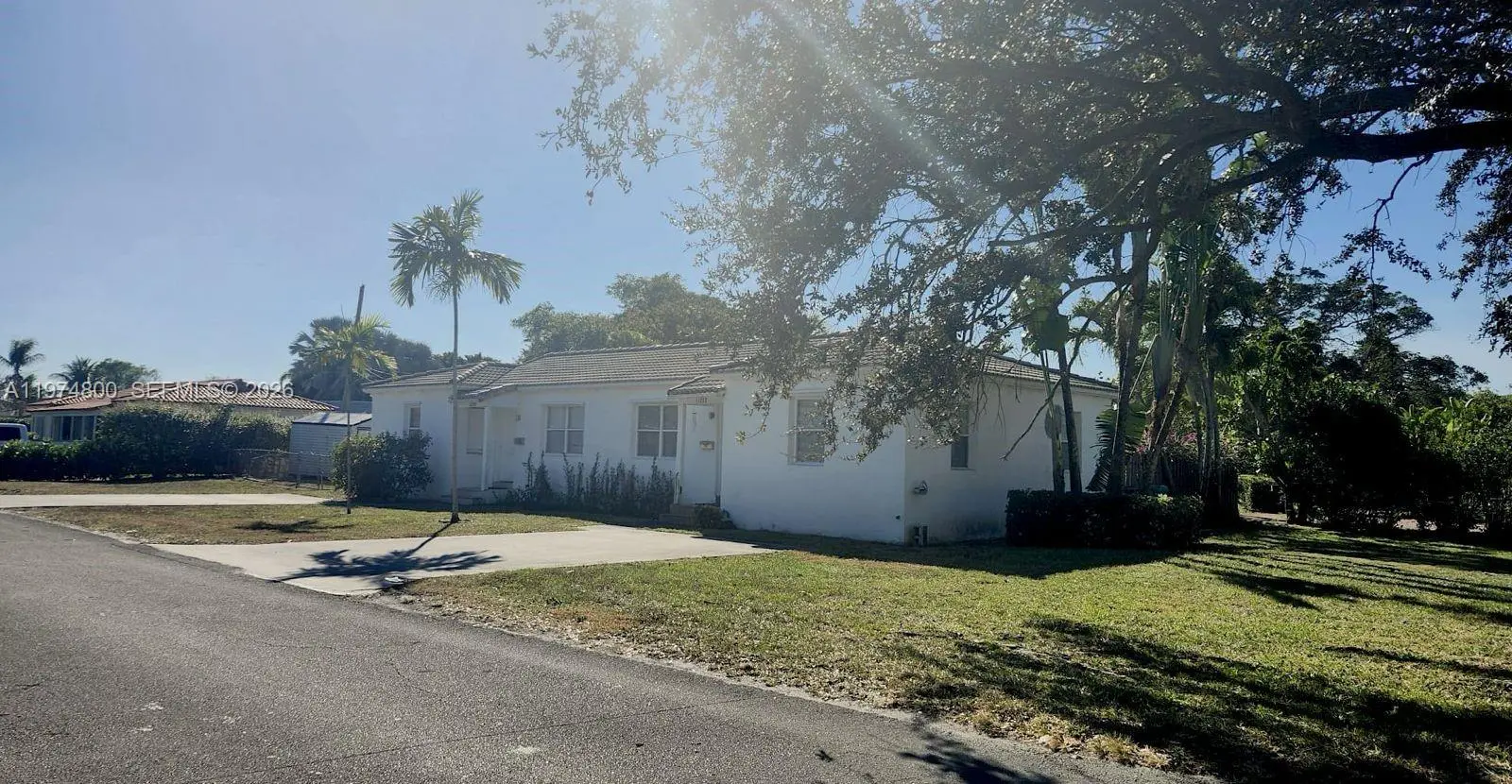 Photo of Listing #A11974800