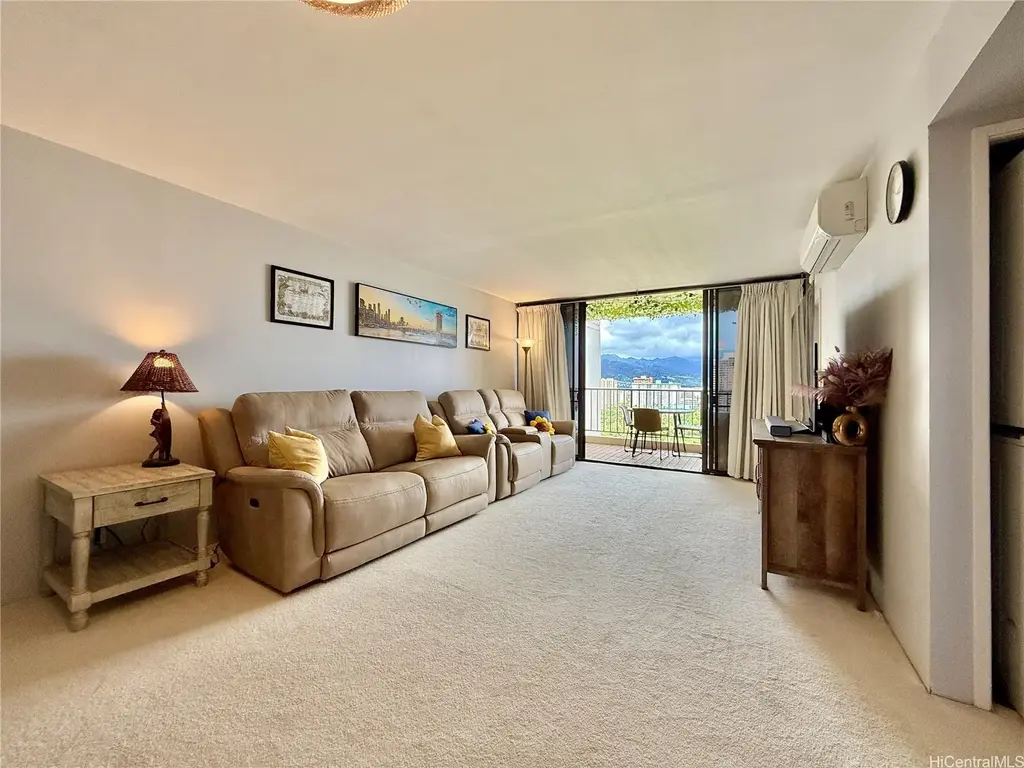 990 Ala Nanala Street # 19a, Honolulu