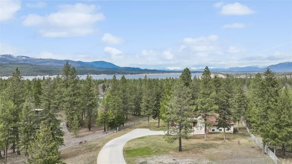 60423 Mt Highway 37, Rexford