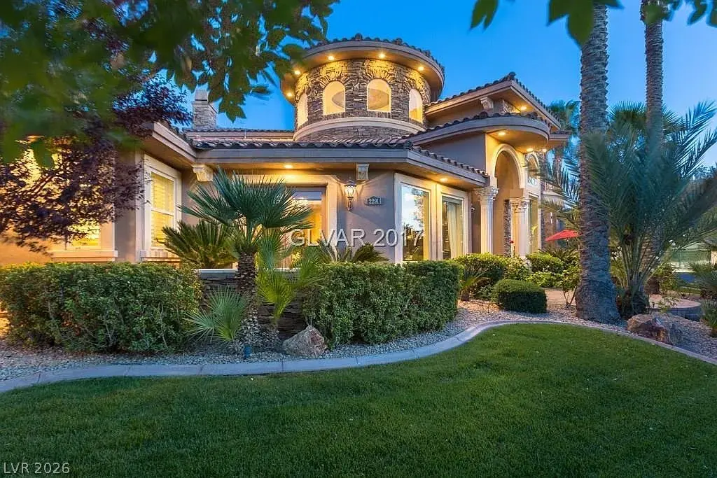 Photo of Listing #2760585