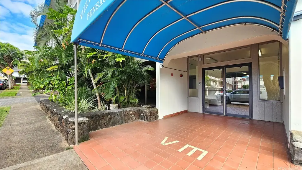 (unit #605) 1535 Pensacola Street, Honolulu