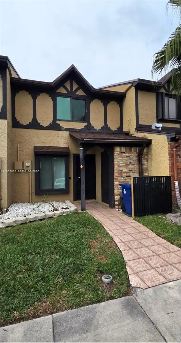 Photo of Listing #A11963028