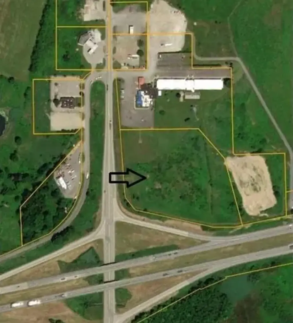 835 Perry Highway , E Lackawannock