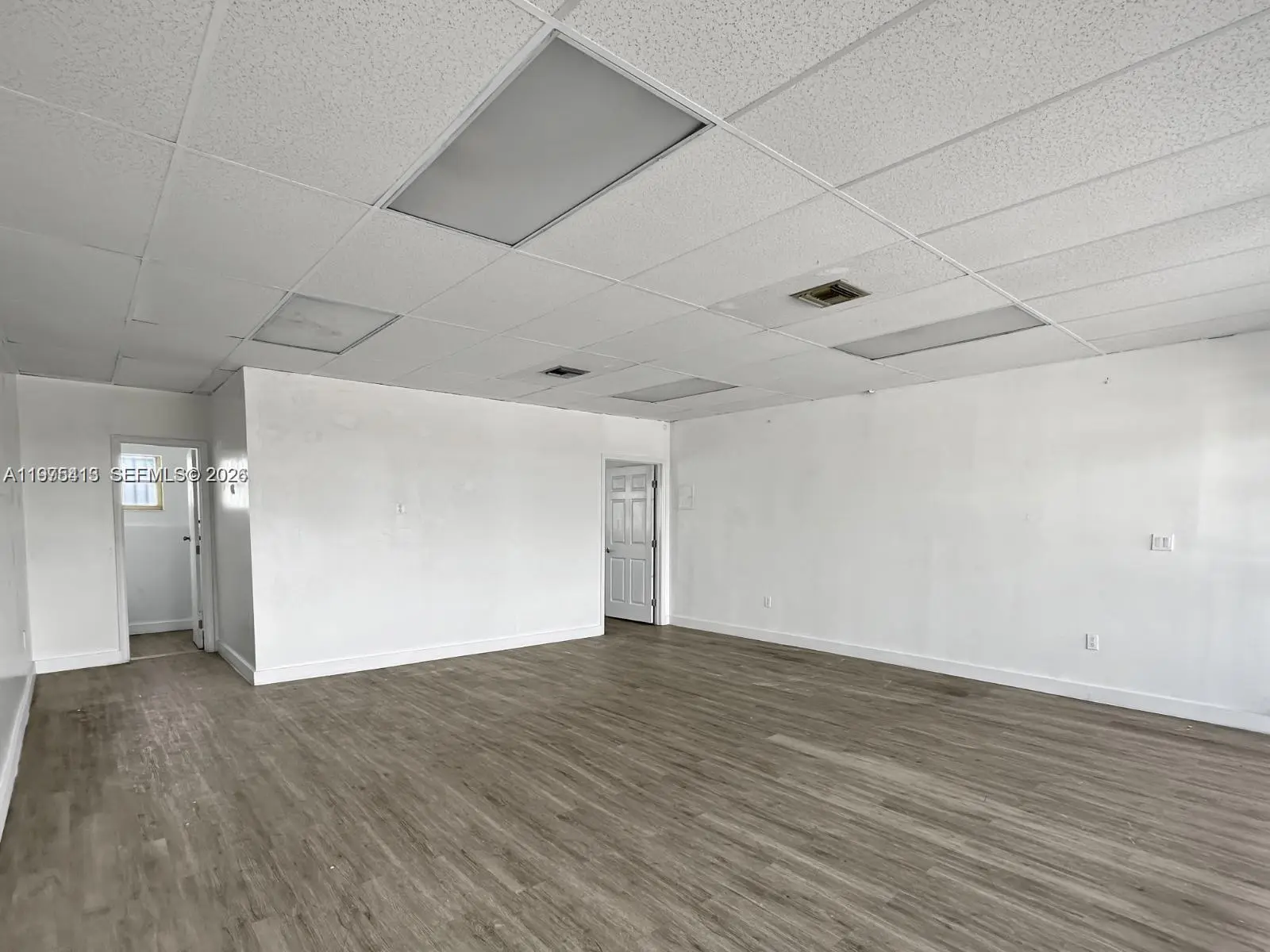 Photo of Listing #A11975413