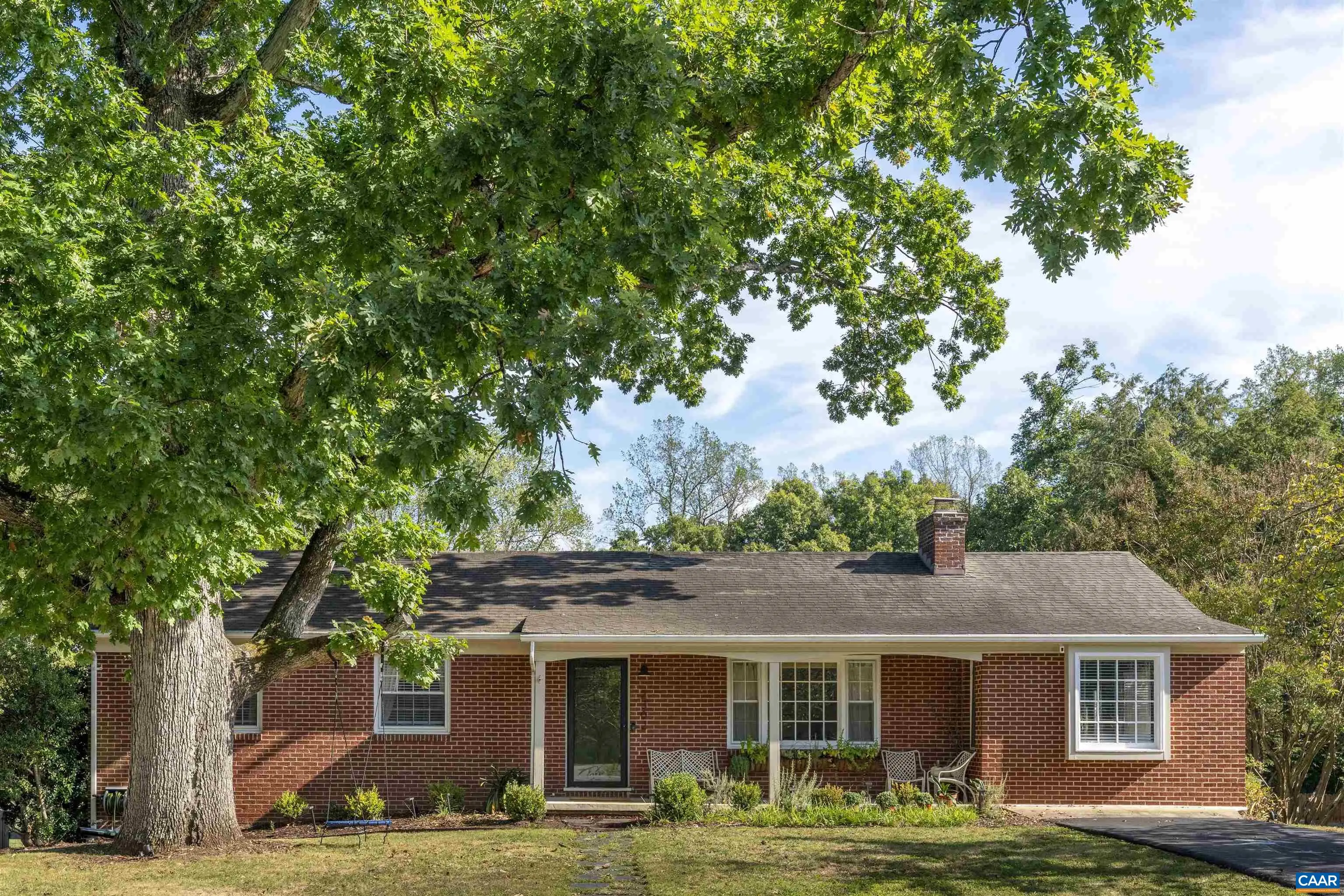 2302 Wakefield Rd, Charlottesville