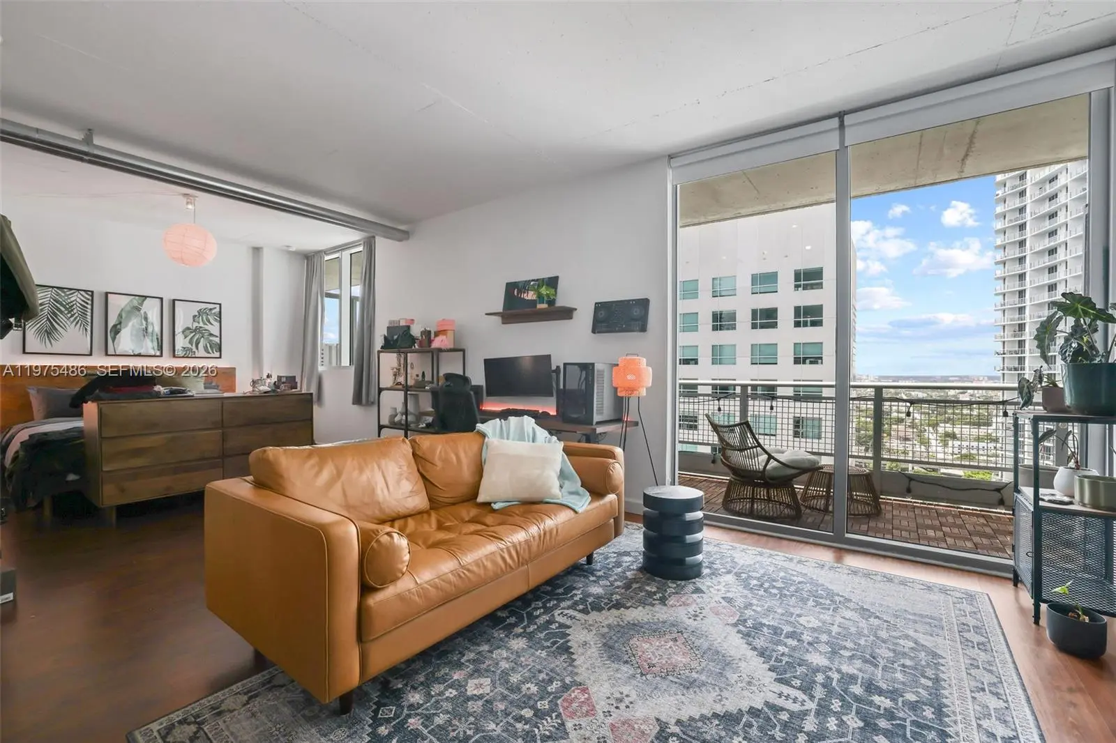 Photo of Listing #A11975486