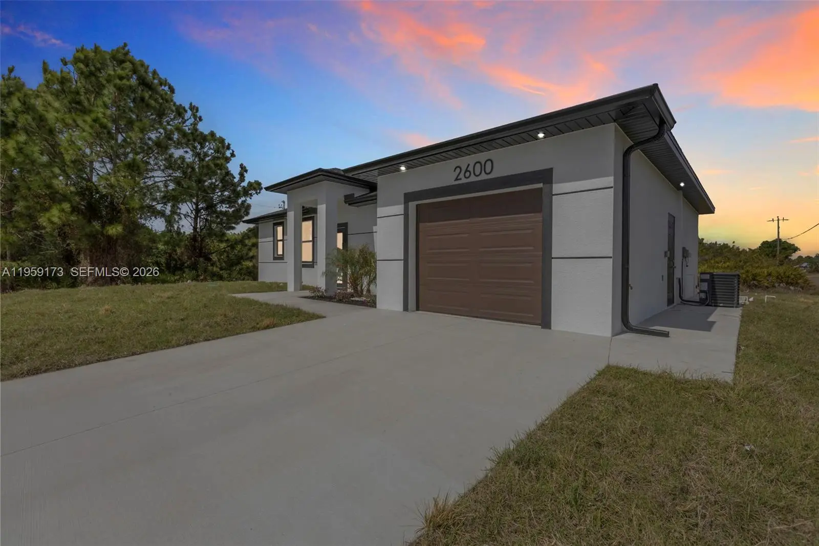 Photo of Listing #A11959173