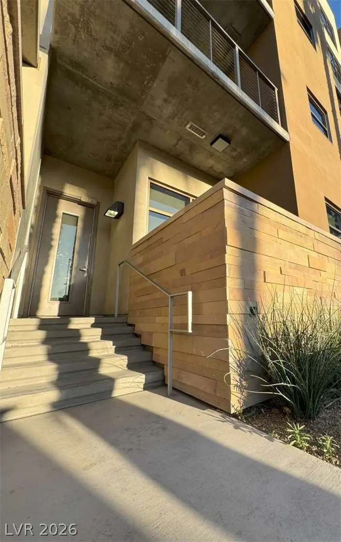 Photo of Listing #2760972