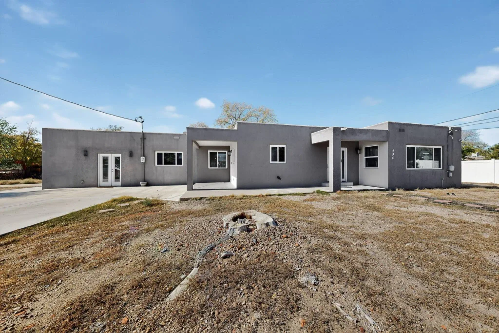 534 Muscatel Avenue Ne, Albuquerque