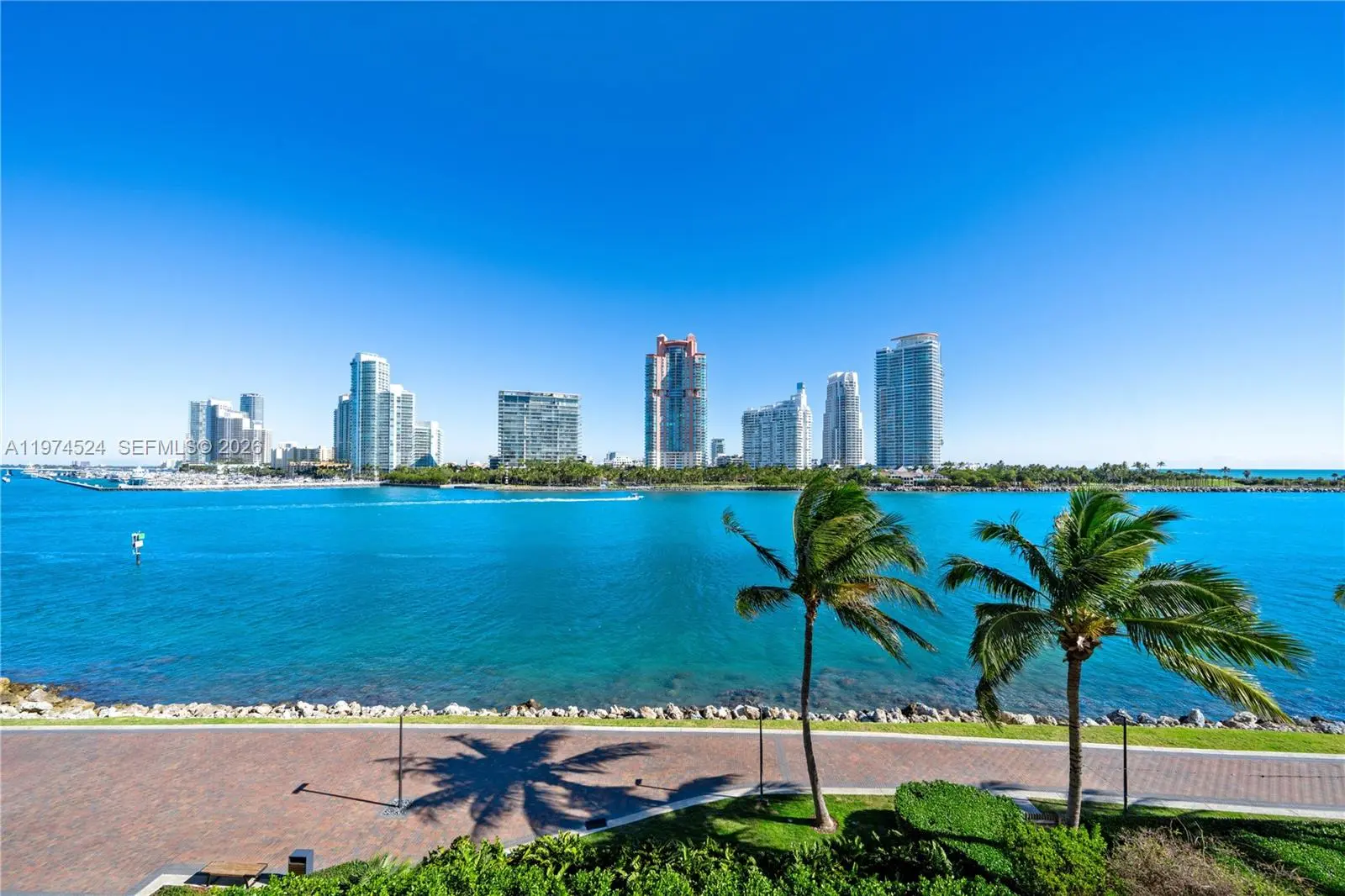 Photo of Listing #A11974524