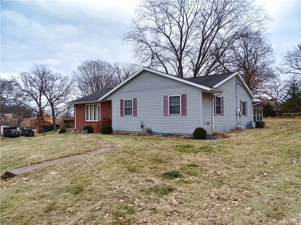 1004 Prissel Street, Durand