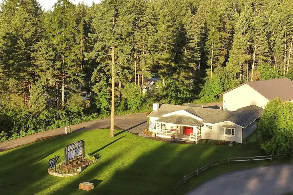 8560 Mt Highway 35, Bigfork