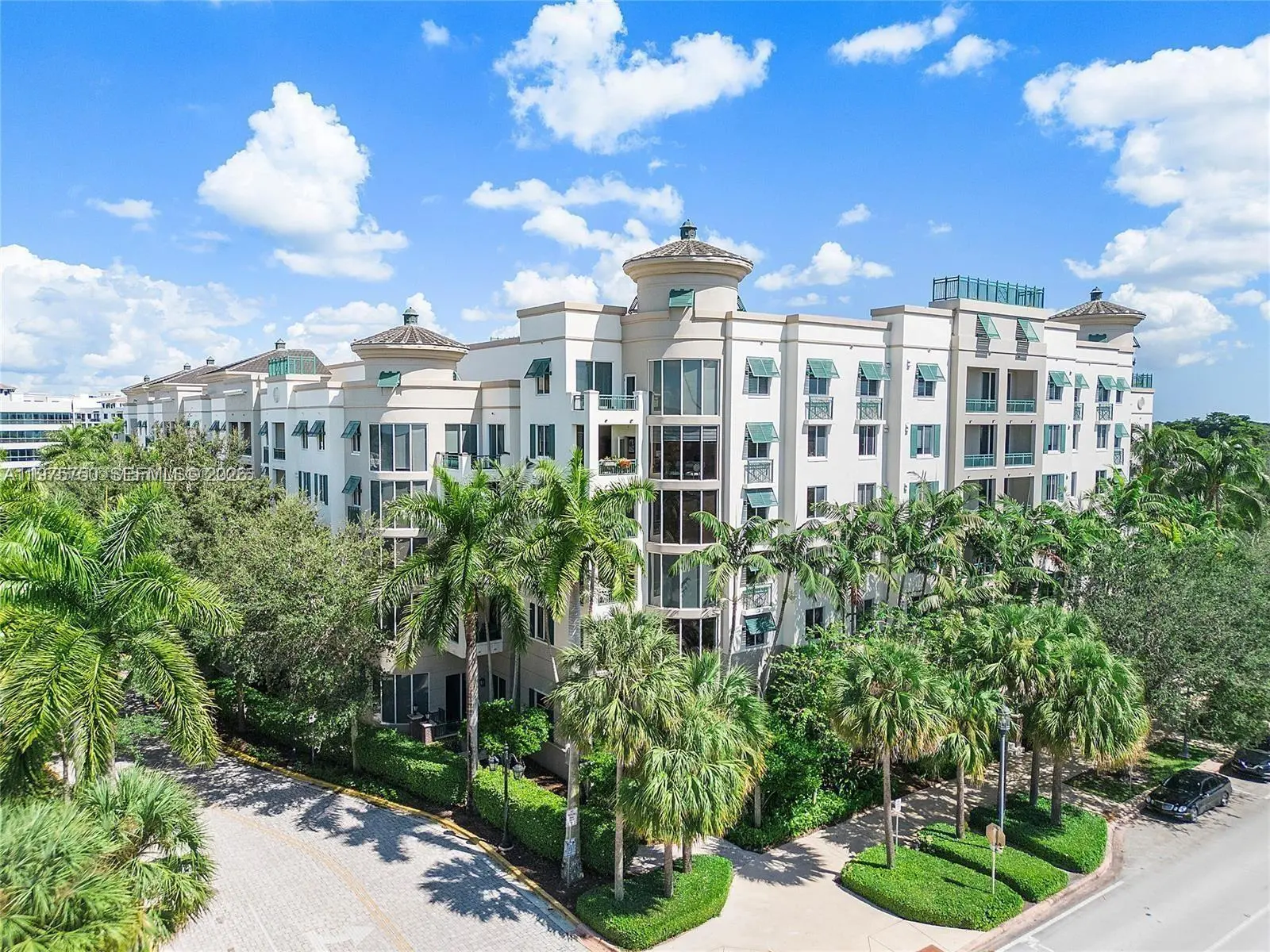 Photo of Listing #A11975750