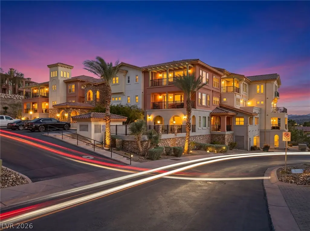 Photo of Listing #2760516