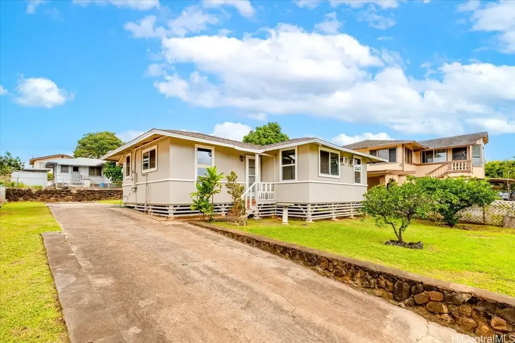 94-1122 Huakai Street, Waipahu