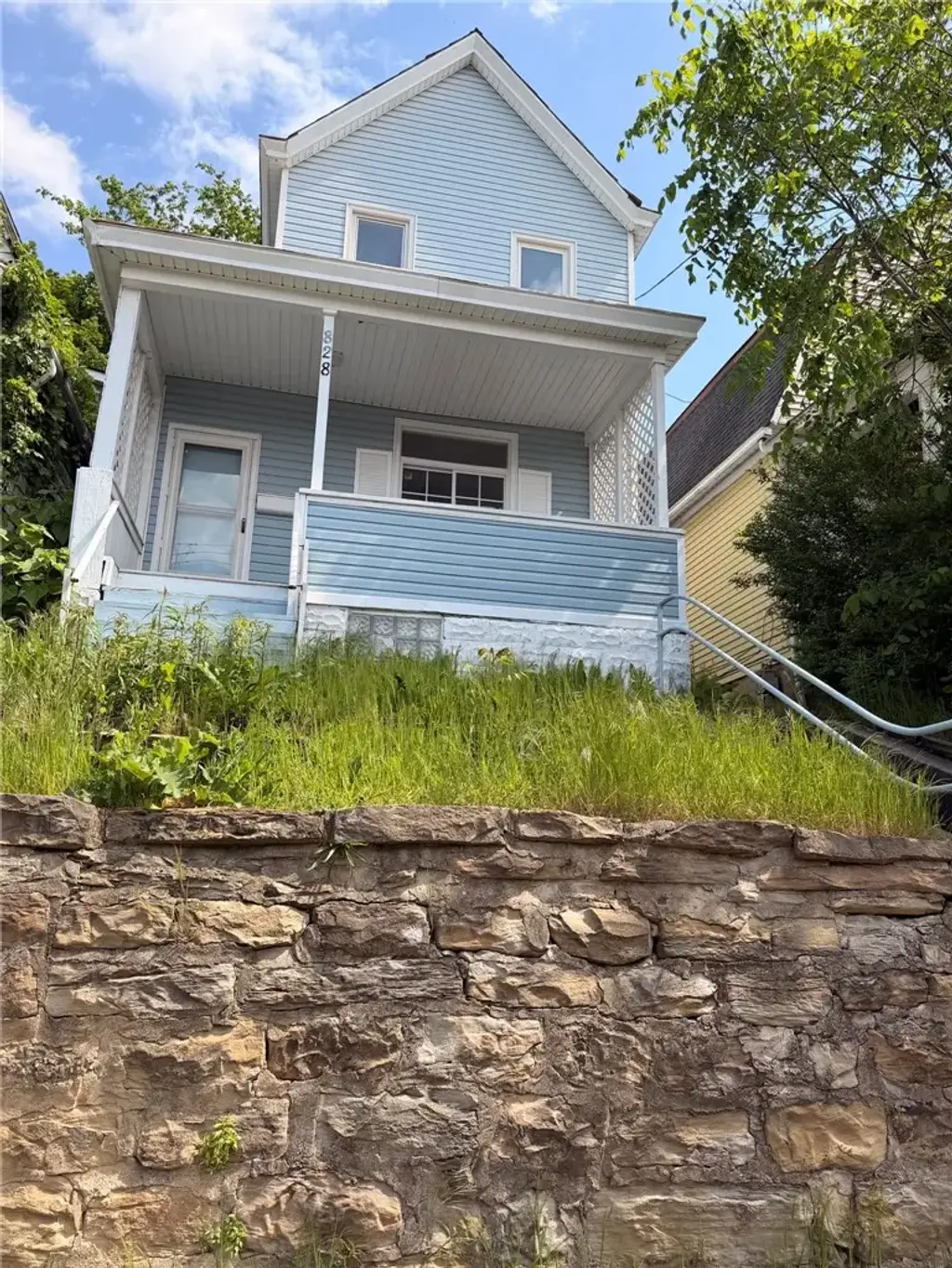 828 Frank, McKees Rocks