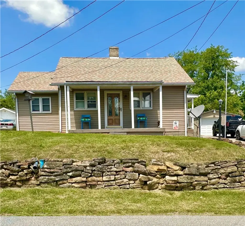 3246 Old Mcclellandtown Road, McClellandtown