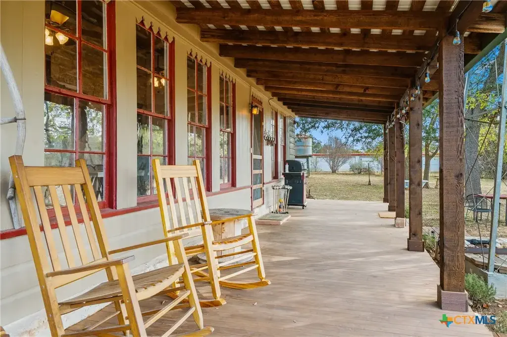 3499 W Us Highway 290, Fredericksburg