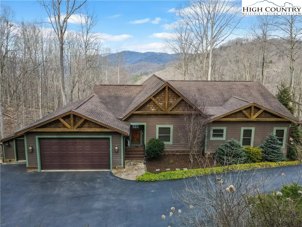 637 Ontario Ridge, Boone