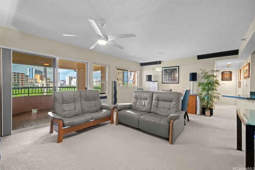1070 Ala Napunani Street # 401, Honolulu