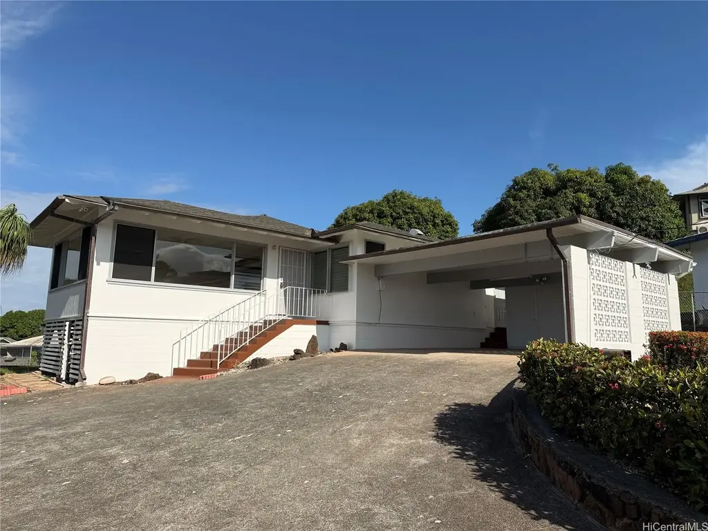 2036 Mahaoo Place, Honolulu