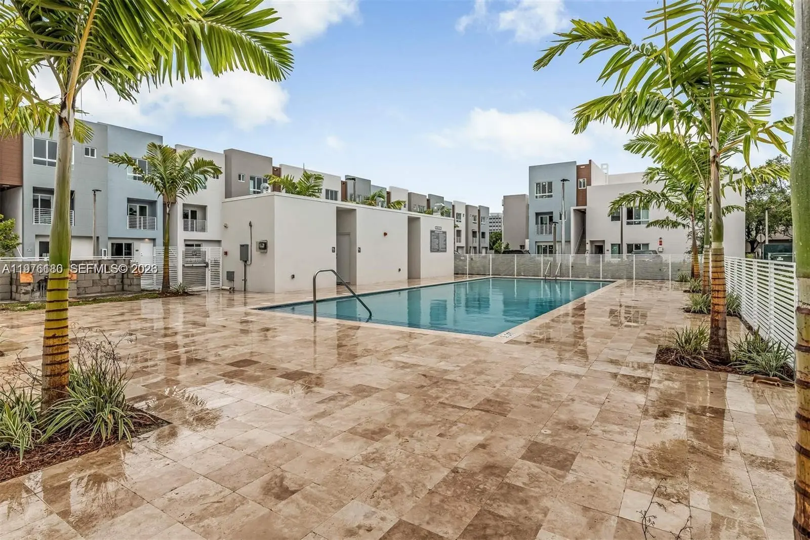 Photo of Listing #A11976180