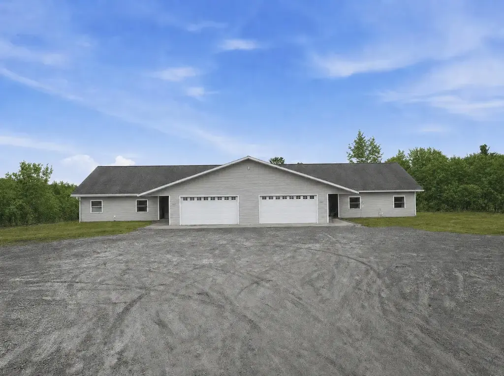 1600 N Boundary Road 2, Cadott