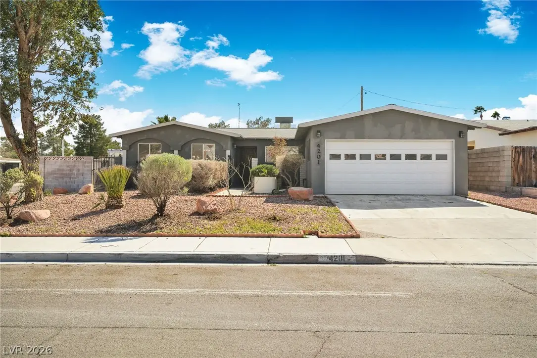 Photo of Listing #2761203