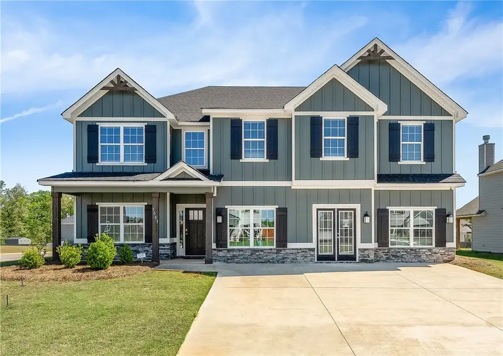 3003 Wymond Dr, Opelika