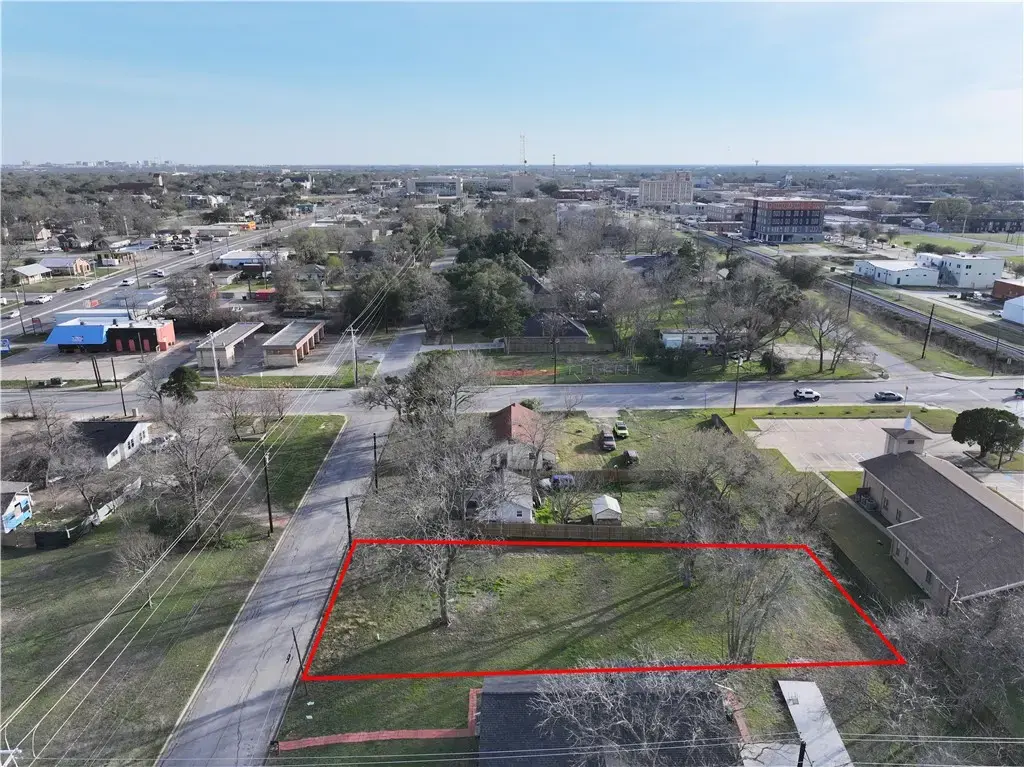 806 N Washington Avenue, Bryan